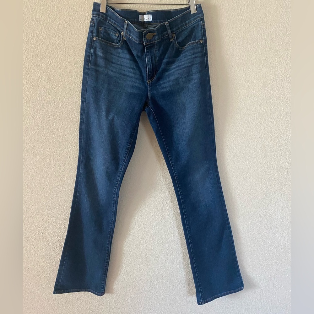 Loft Women’s Dark Blue MidRise Mini Boot Cut Stretch Jeans Size 30/10